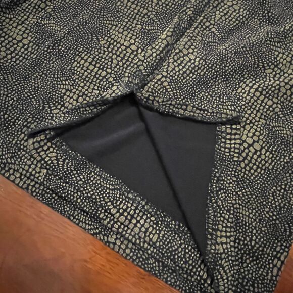 FRAZIER LAWRENCE NYLON/SPANDEX STRETCH BLOUSE SIZE SMALL - Picture 5 of 7